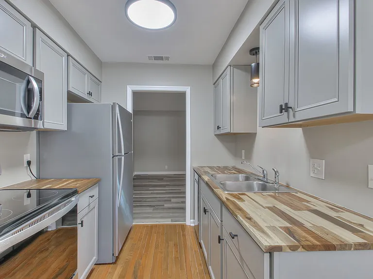 2344 Tally Green Ct — Photo 7