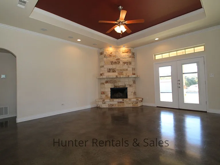 159 County Road 3377 — Photo 4