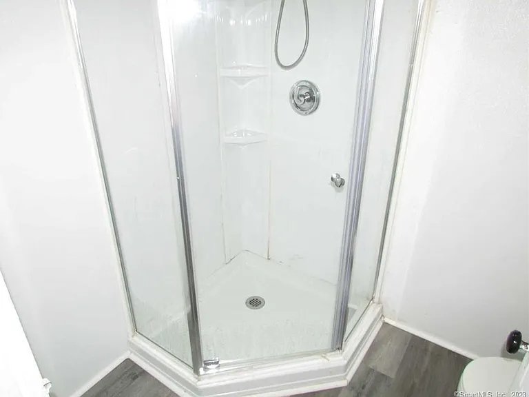 93 E Elm St #U2 — Photo 13