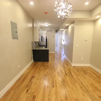 Rented by Nooklyn NYC LLC | media 43