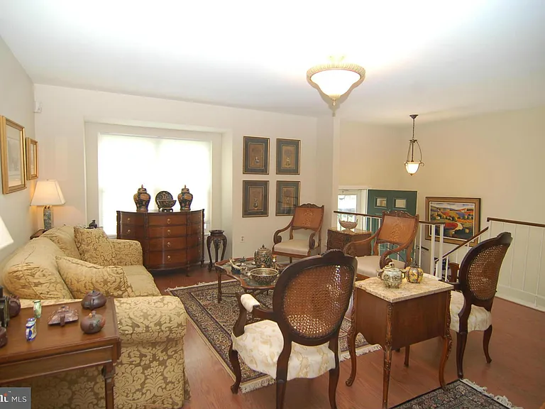 123 Lazy Hollow Dr — Photo 4