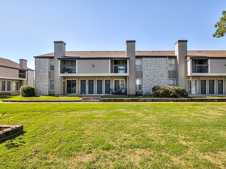 Riverpark - Exterior