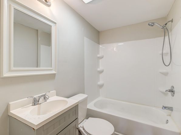 charleston-south-carolina-2079622815 picture