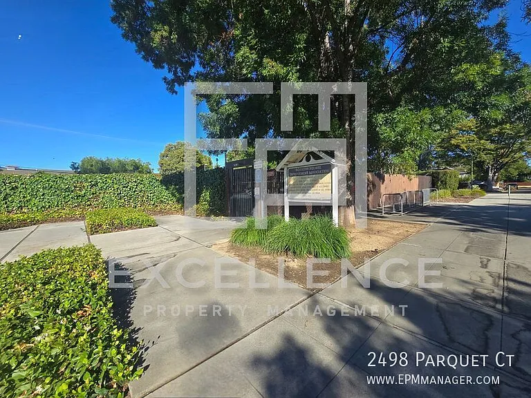 2498 Parquet Ct — Photo 29