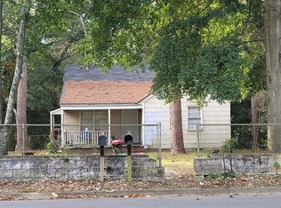 1202 Gordon Ave, Albany, GA 31707