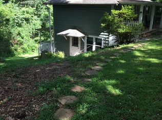 323 E Rogers St #B, Franklin, NC 28734