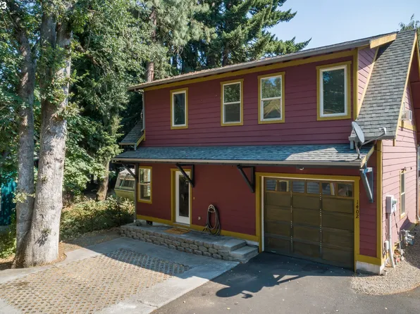 1402 Cross Creek Ln, Hood River, OR 97031