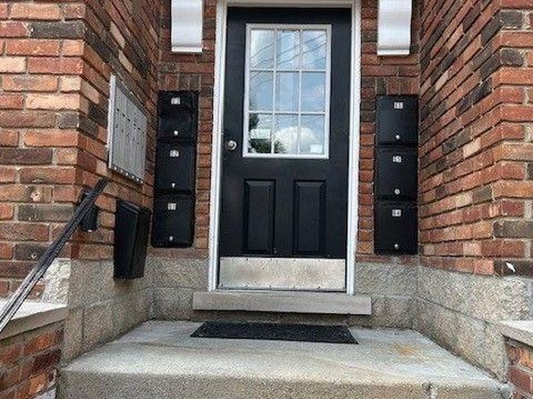 31831 Grand River Ave UNIT 61