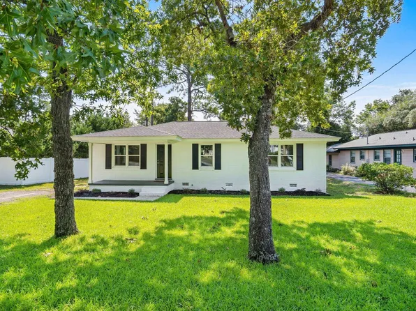 3816 Pine Lake Dr., Myrtle Beach, SC 29577
