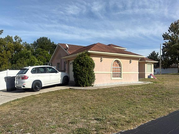 3rd image of 7856 Empire Ct