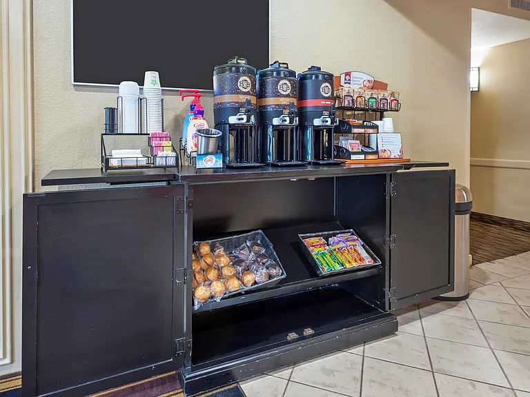 Free Grab-and-Go Breakfast