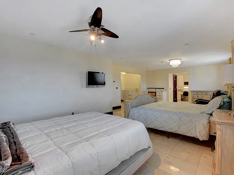 3541 Winter Wren St — Photo 23