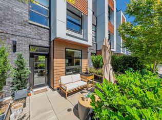 6085 Irmin St #1202, Burnaby, BC V5J0J7