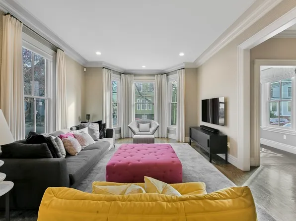 13 Greenough Ave, Cambridge, MA 02139