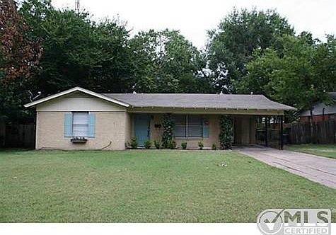 1st image of 1417 Arlington Dr