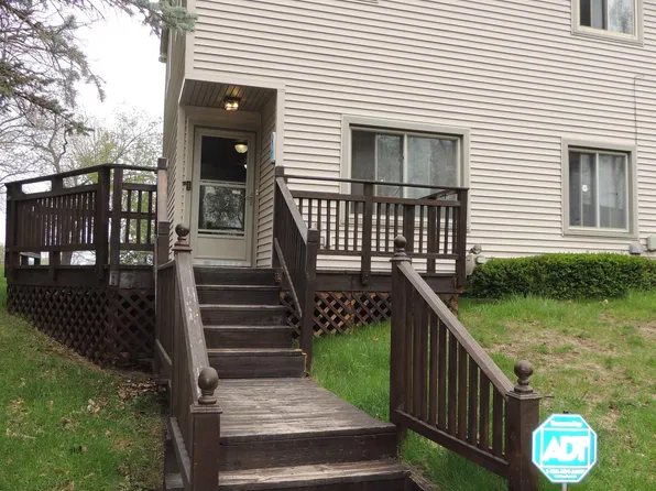 123 S Winding Dr, Waterford, MI 48328