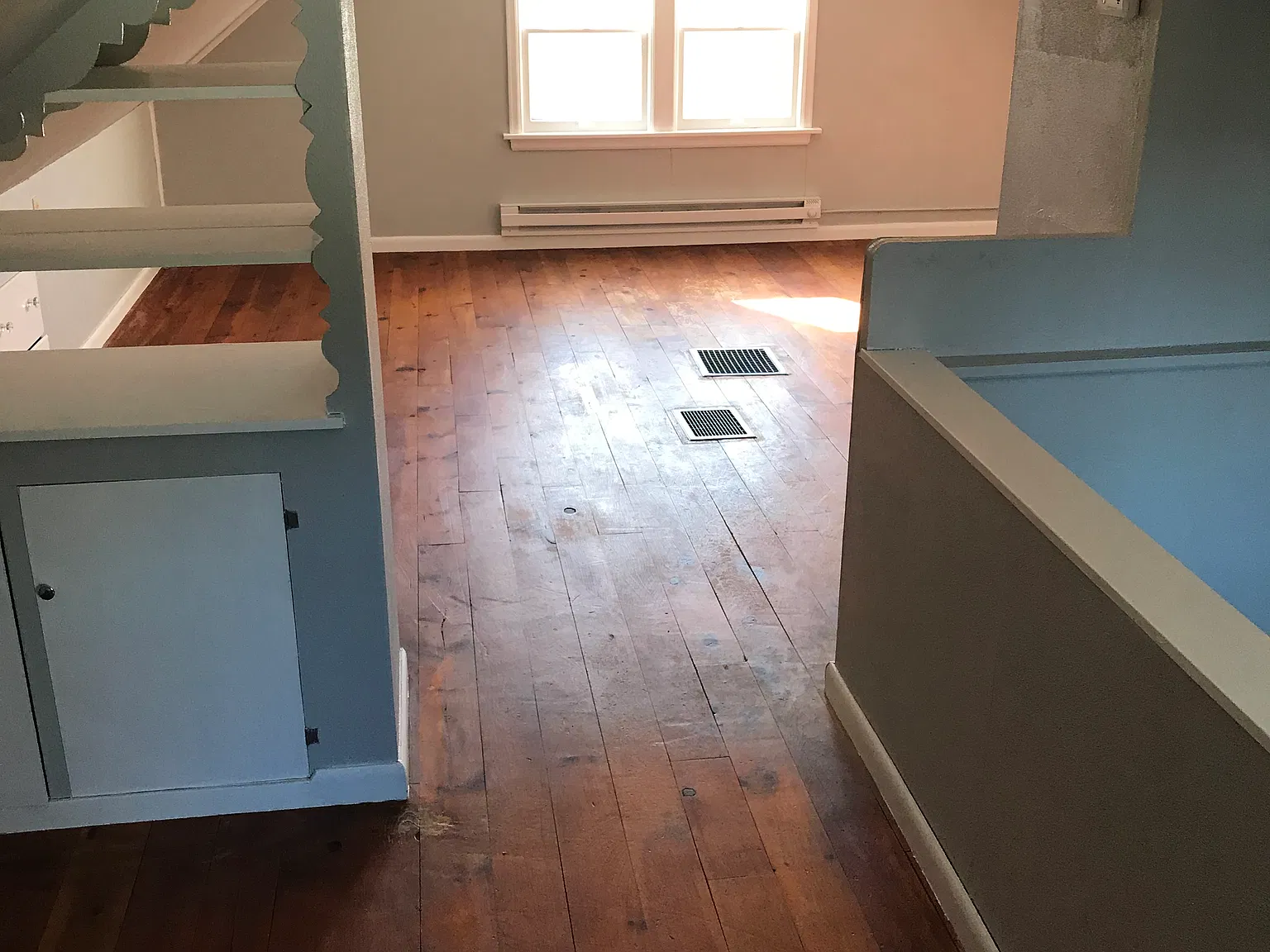 4 bed, 1215 sqft, $2,500 — Photo 4