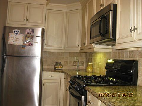 4th image of 151 E Palisade Ave #F7-69