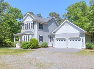 290 Baypointe Ct, Reedville, VA 22539