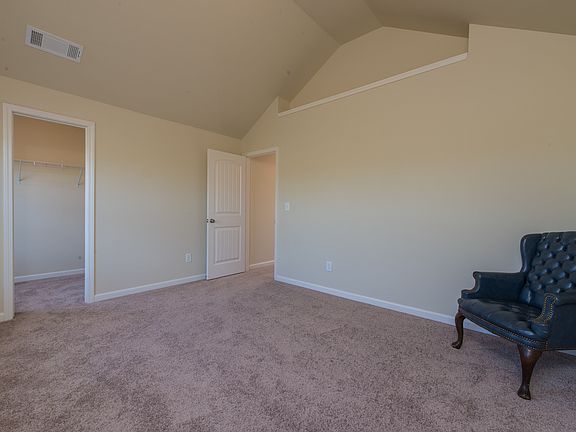 3rd image of 687 Blue Ash Ct