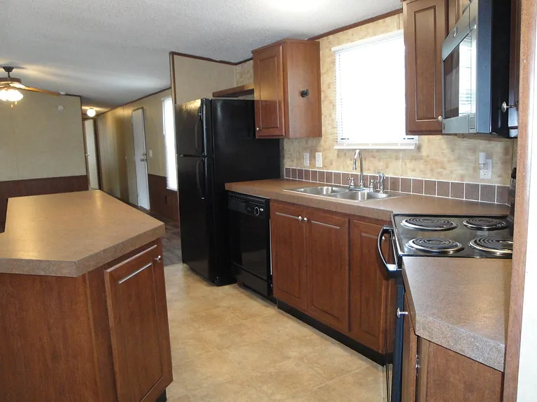 1115 Ole Hwy #35 — Photo 5