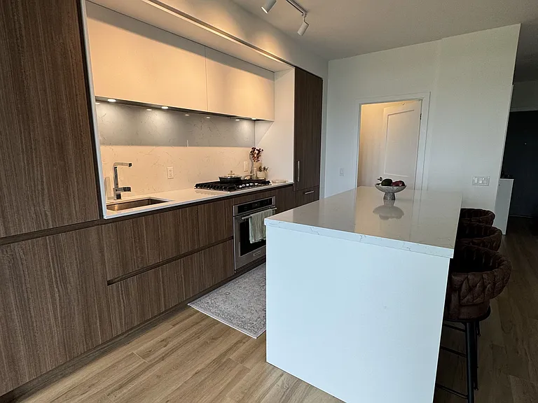 1 Hillsdale Ave E #609 — Photo 6