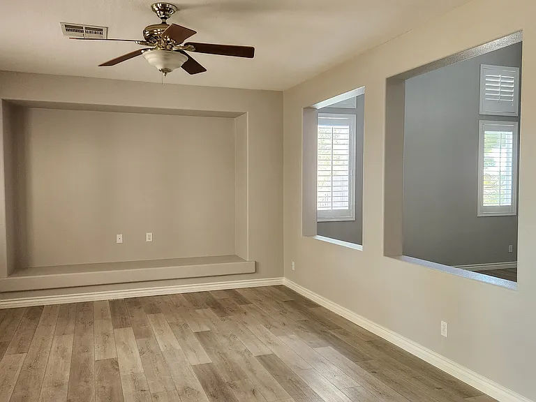 10528 Cliff Edge Ct — Photo 13