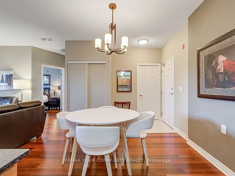 15450 Yonge St #414 — Photo 6