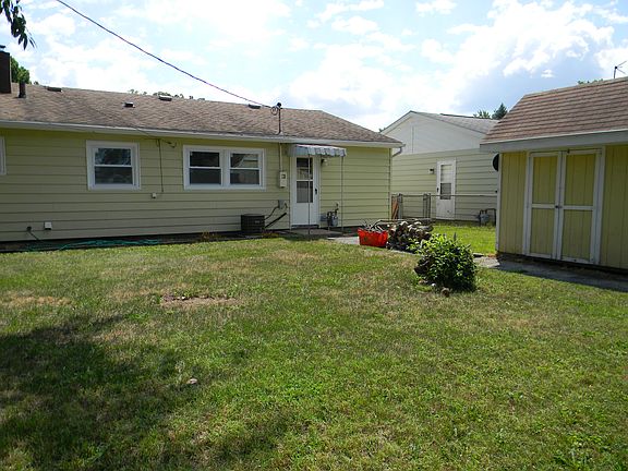 5th image of 301 N Elder St