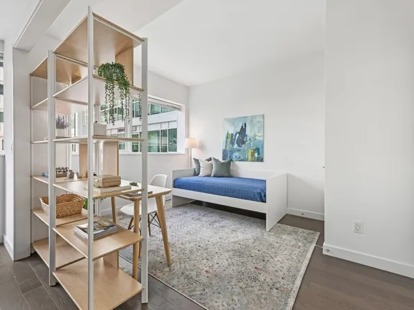 800 Avenue At Port Imperial image 11 of 28