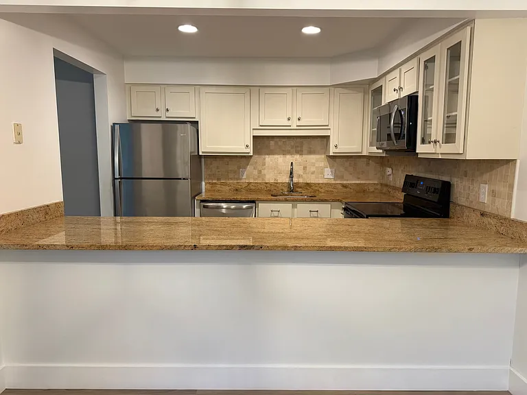 3504 Tuckers Ln — Photo 4
