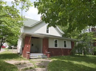 9 Elizabeth St, Mount Vernon, OH 43050