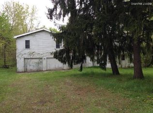6922 Harbert Rd, Harbert, MI 49128
