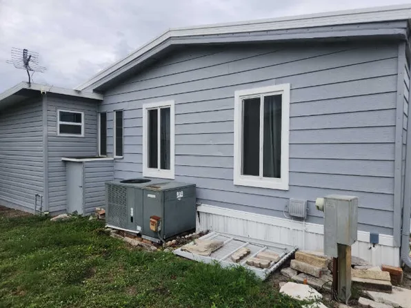 1239 Cathy Drive Lot 231, West Palm Beach, FL 33409