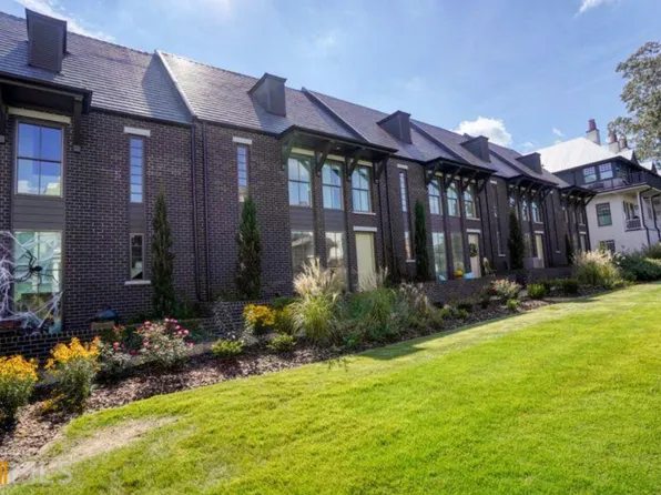 160 Glasgow Ln, Fayetteville, GA 30214