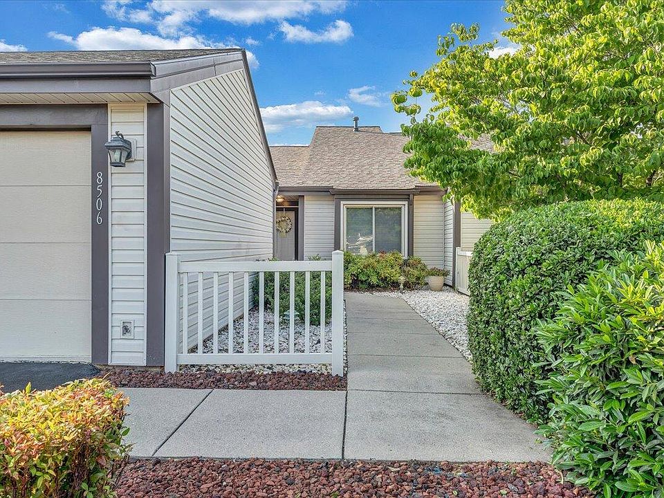 1st image of 8506 Pinehurst Cir