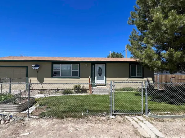 625 Brent Dr, Battle Mountain, NV 89820
