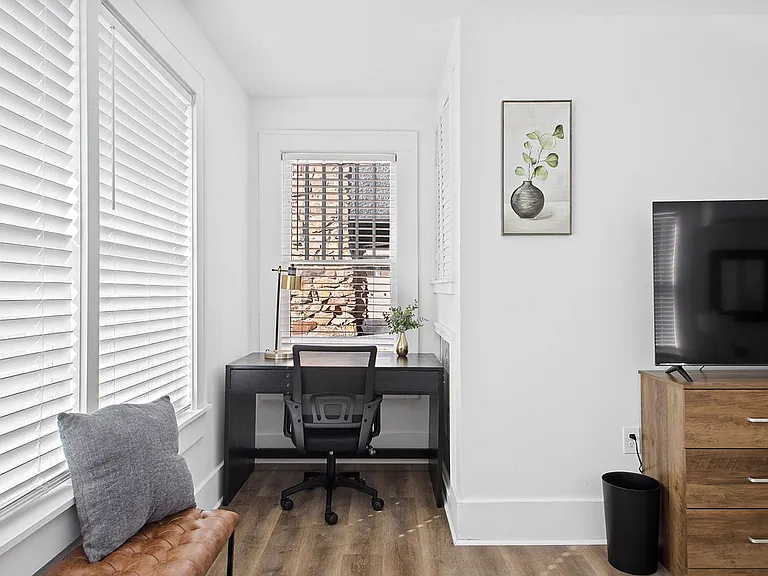 101 Skyline Dr #101 — Photo 14