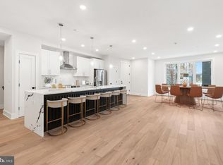 1255 Holbrook Ter NE #A, Washington, DC 20002
