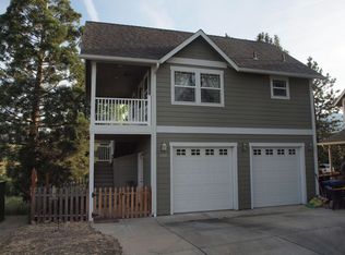 682 E Nevada St, Ashland, OR 97520