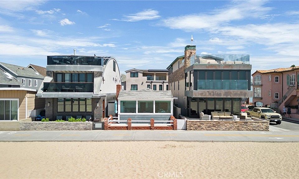 1st image of 3202 W Oceanfront