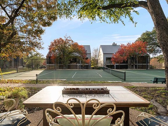 4th image of 143 World Of Tennis Sq #143