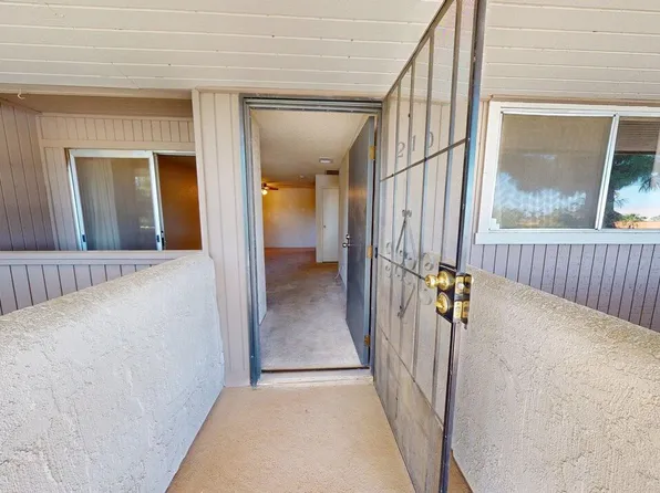 2857 N Los Felices Rd Unit 210, Palm Springs, CA 92262