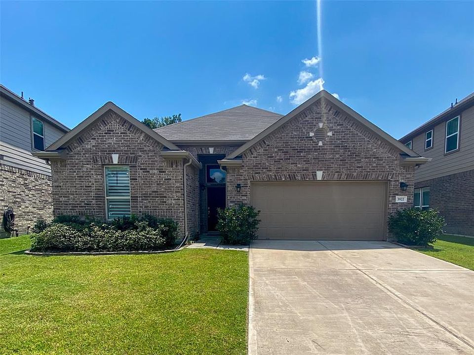 1st image of 5922 Rivergrove Bend Dr