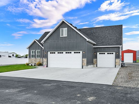 2nd image of 13397 N Brookside Dr