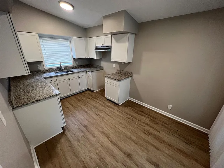 1 Esquiline Ct #1 ESQUILINE CT — Photo 8