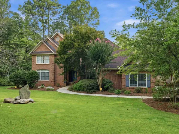 323 Watercrest Ct, Auburn, AL 36830