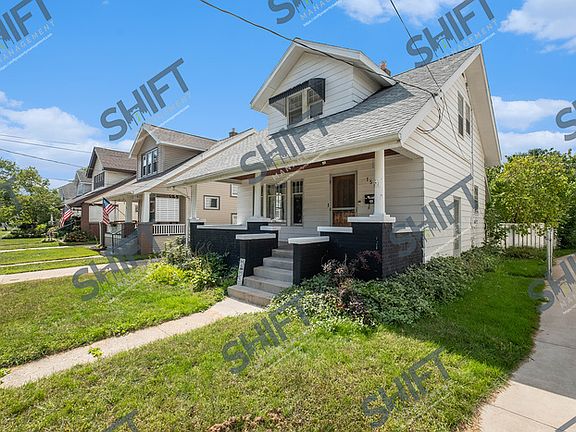 3rd image of 1519 Widdicomb Ave NW