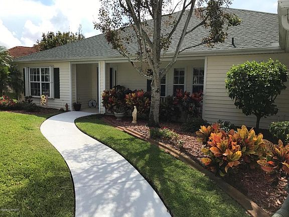 3rd image of 3417 Heartwood Ln