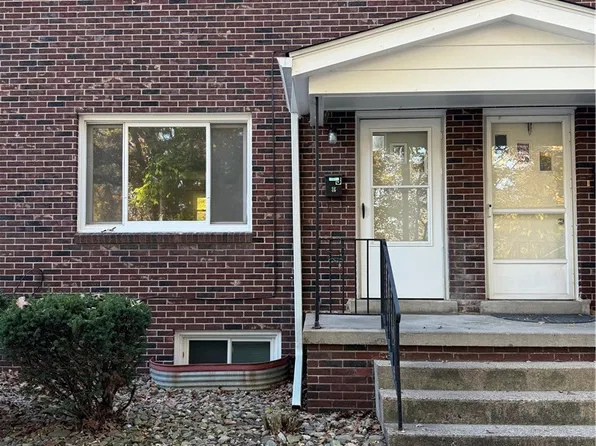 1199 Lynn St APT 3, Aliquippa, PA 15001